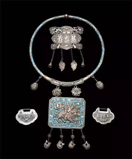 长命锁图片大全古代,古人颈饰长命锁