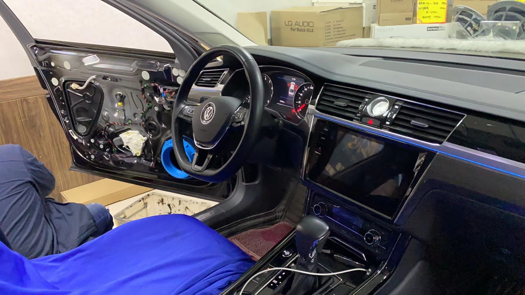 辉昂改装丹拿音响多少钱,大众辉昂改装视频播放器