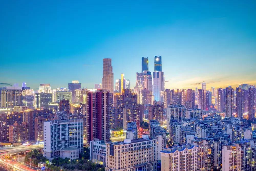 一个杯子卖100元挣25%,一个杯子的利润多少