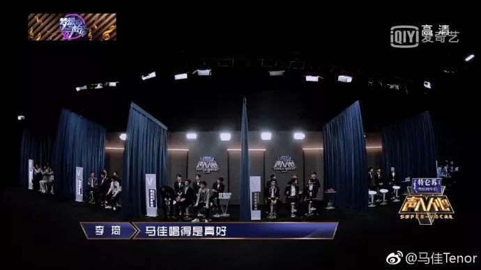 一开始我以为爱上了实力派,没想到他们还全是梗王