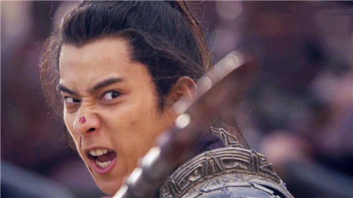 为什么解放军不怕牺牲英勇冲锋,第一排的士兵怎么牺牲的