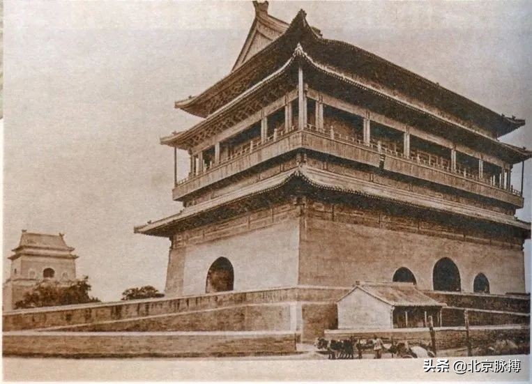 钟鼓楼历史真相,1983年北京钟鼓楼修复