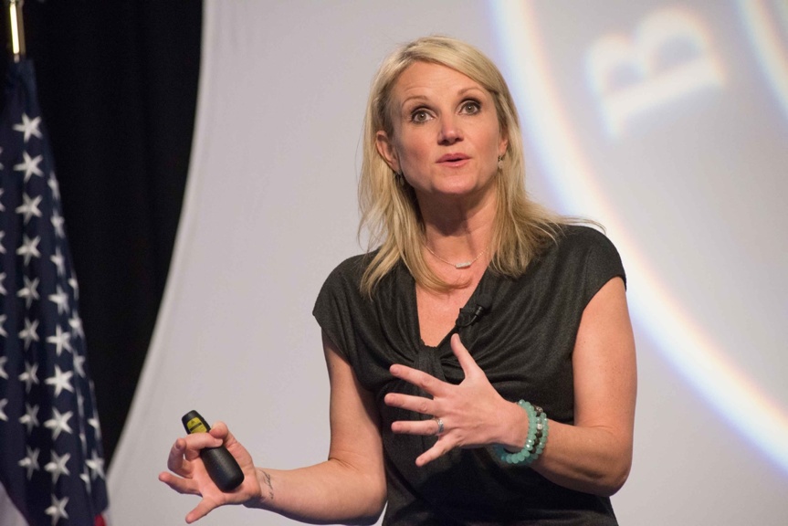 5分钟心理学教你轻松摆脱烦恼,心理学12秒自救法