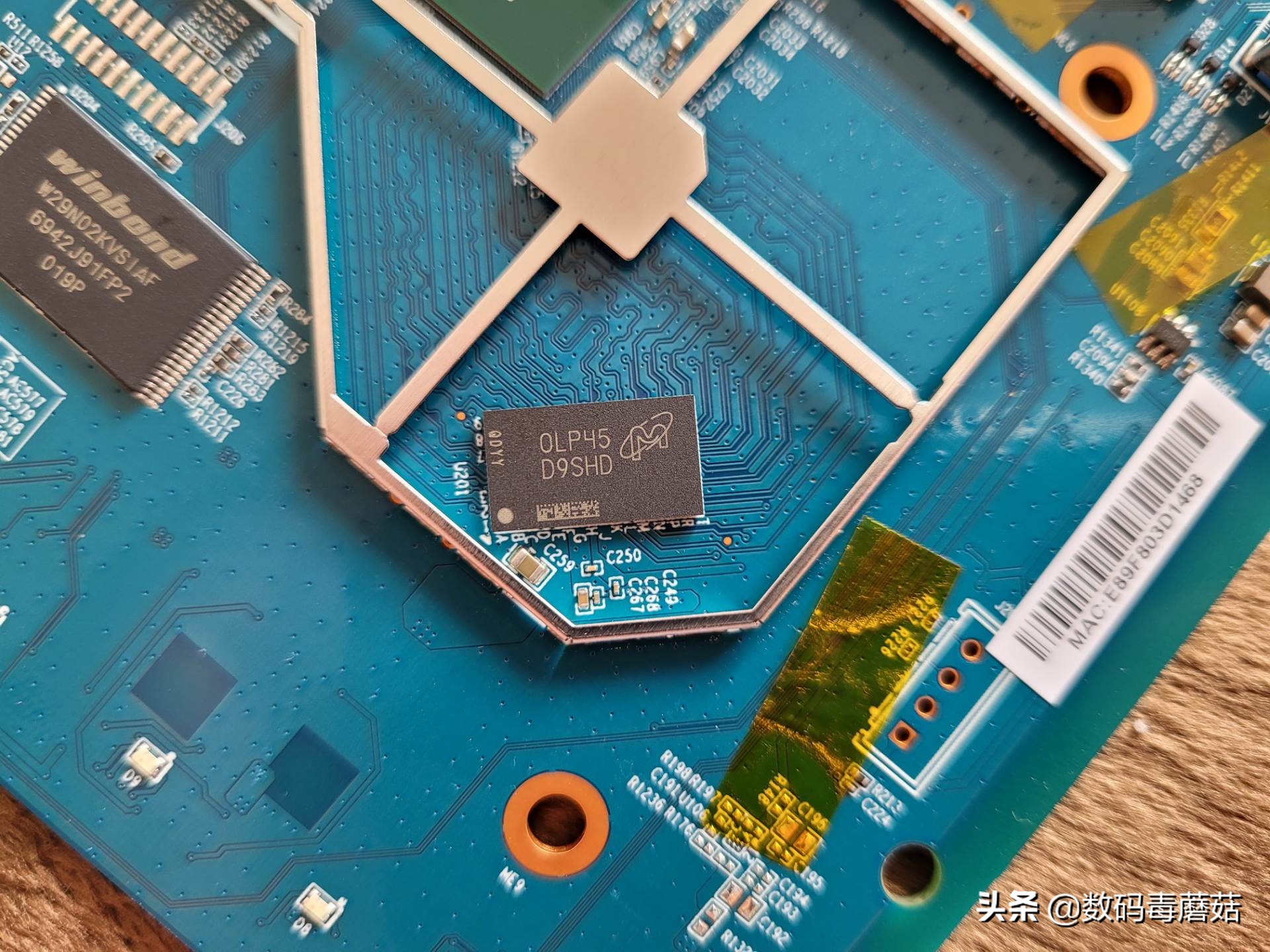 linksyse9450对比mx4200,linksyse9450三核和四核区别