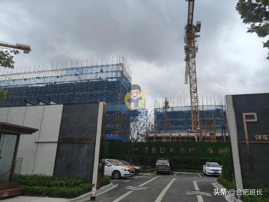 佳兆业滨湖和鸣开盘现场,2023交房佳兆业滨湖和鸣靠谱吗