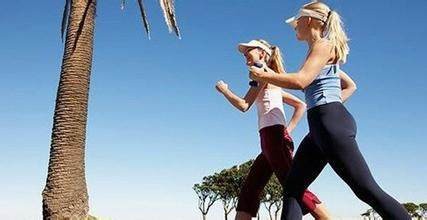 身体5处发出信号，可能脑梗在悄悄“靠近”，专家建议日常做好5点