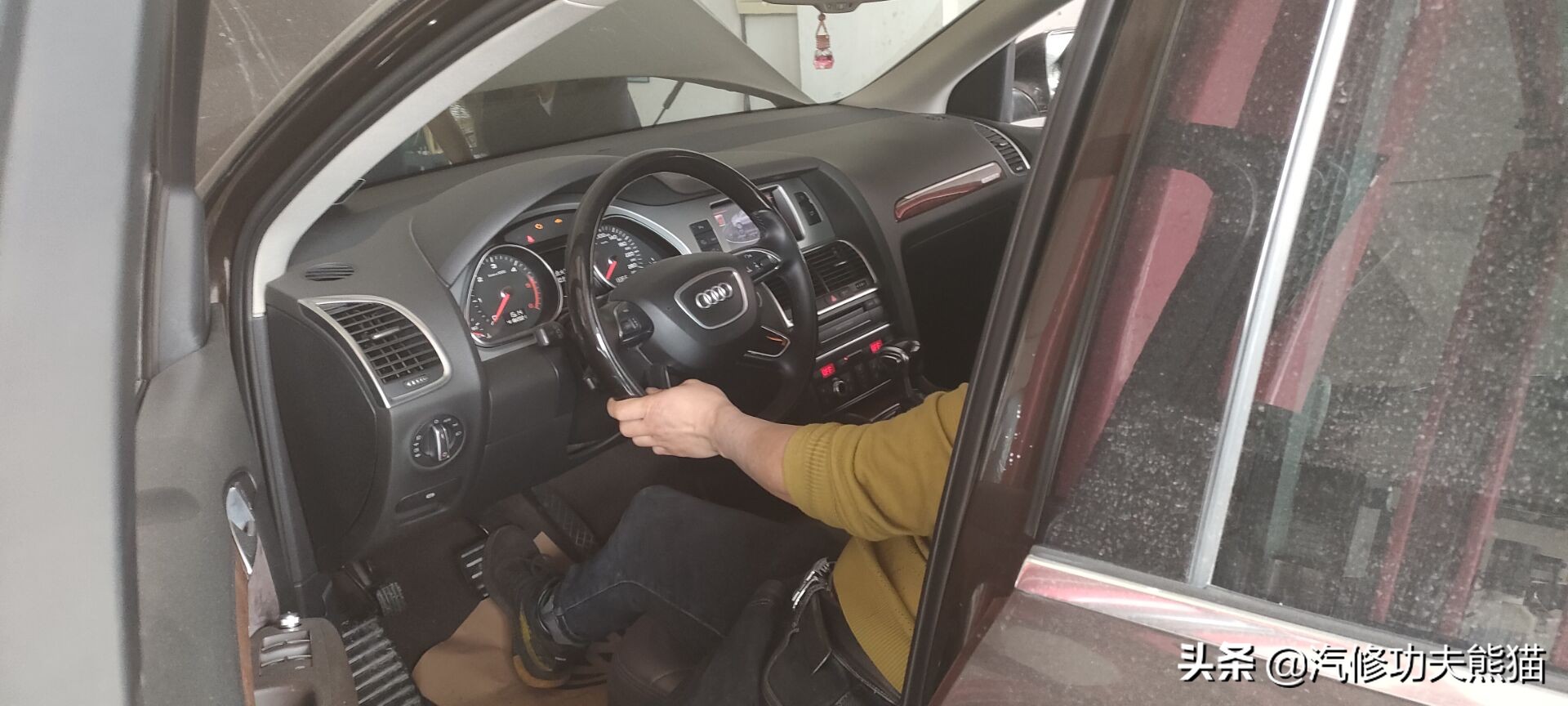 现在最新款的奥迪烧不烧机油,奥迪q7哪年有的柴油