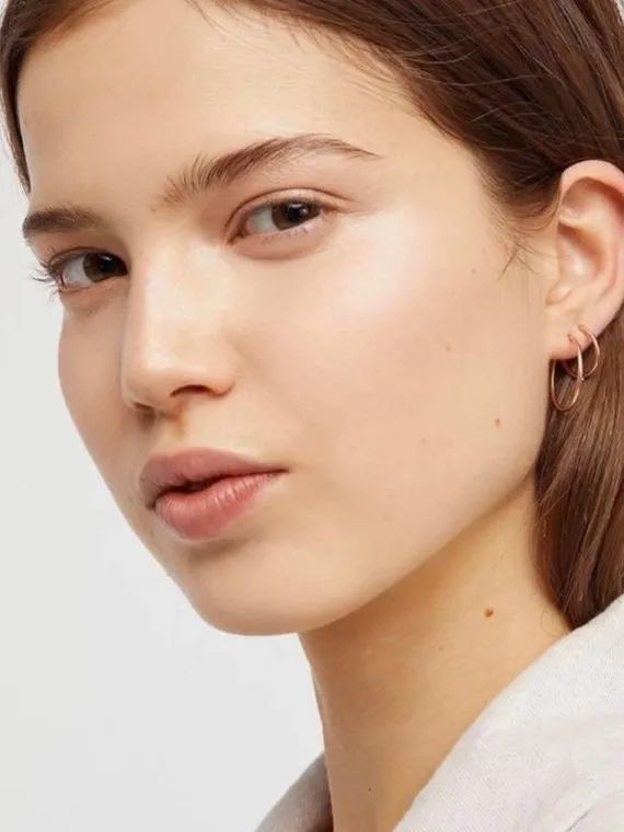 祛痘整套护肤流程,祛痘全攻略