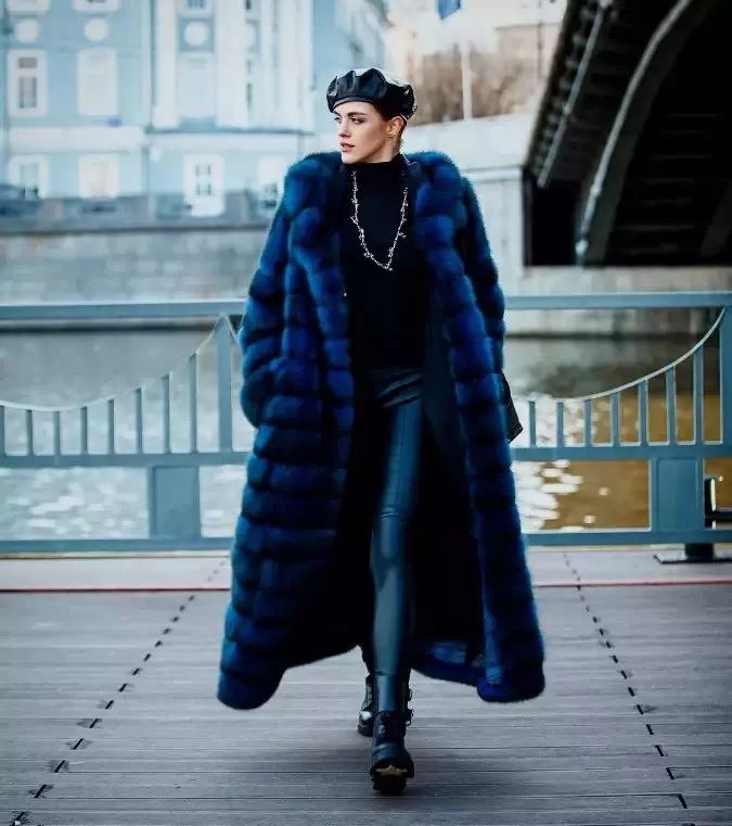 春装怎样搭配算高级颜色,2019春装色彩搭配