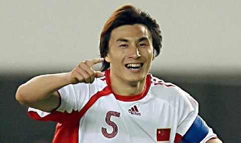 危难时刻见真情同舟共济,患难见真情抱团共渡难关