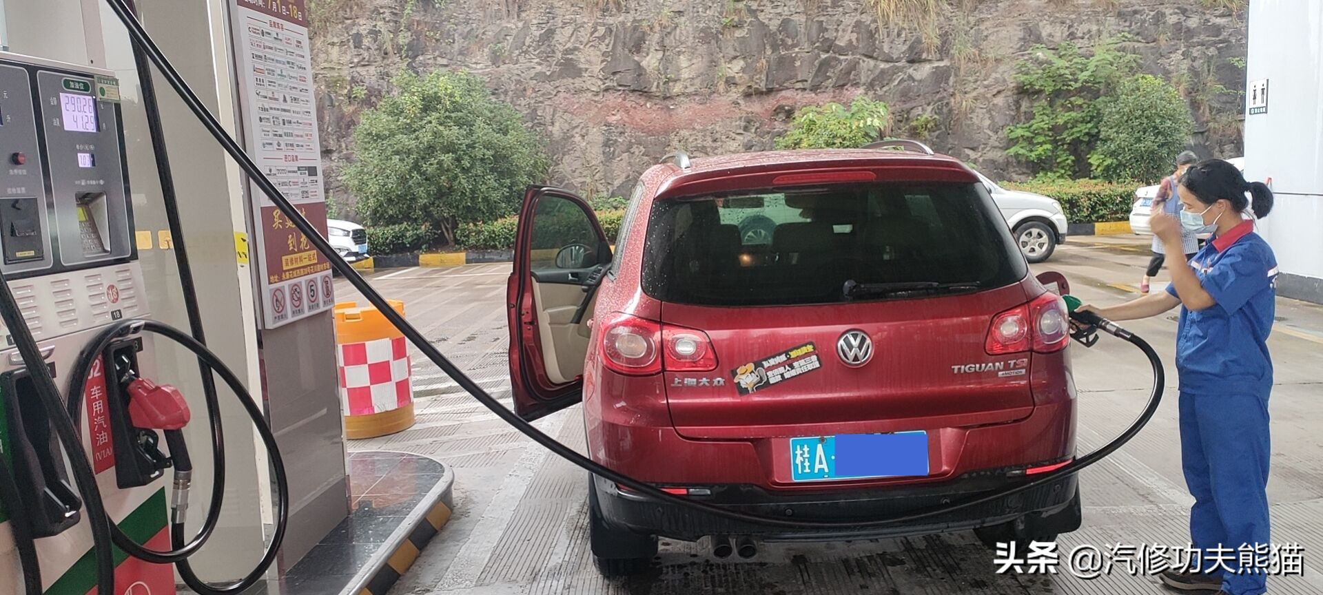 老途观发动机漏油维修,老途观涡轮增压器漏油维修多钱