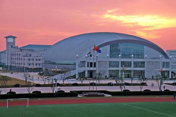 武汉“迷惑性”最强的野鸡大学,“正版”是学院,“盗版”是大学