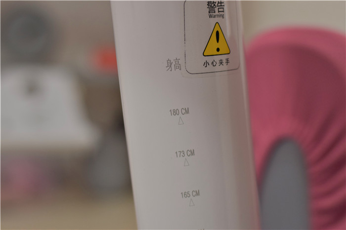 爱果乐学习桌椅调整方法视频,爱果乐儿童学习桌椅怎么搭配