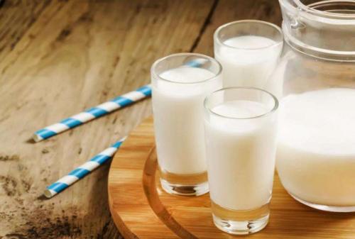 怎样选择青少年奶粉才是正确的,怎么选择成人奶粉才是正确的