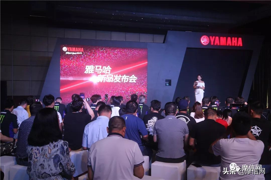 雅马哈tmax530顶配价格,雅马哈tmax530和xmax300对比