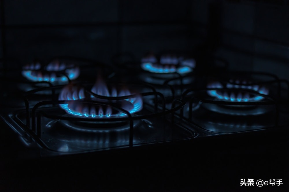 燃气灶红火烧黑锅底怎么办,燃气灶红火调节无用