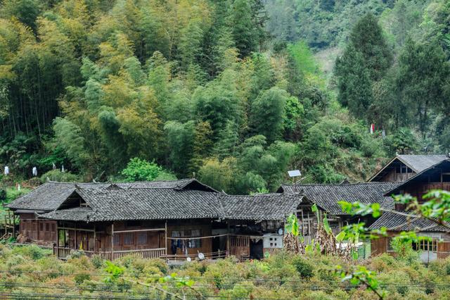 小南海地震遗址天气,这个地方为啥叫葫芦岛