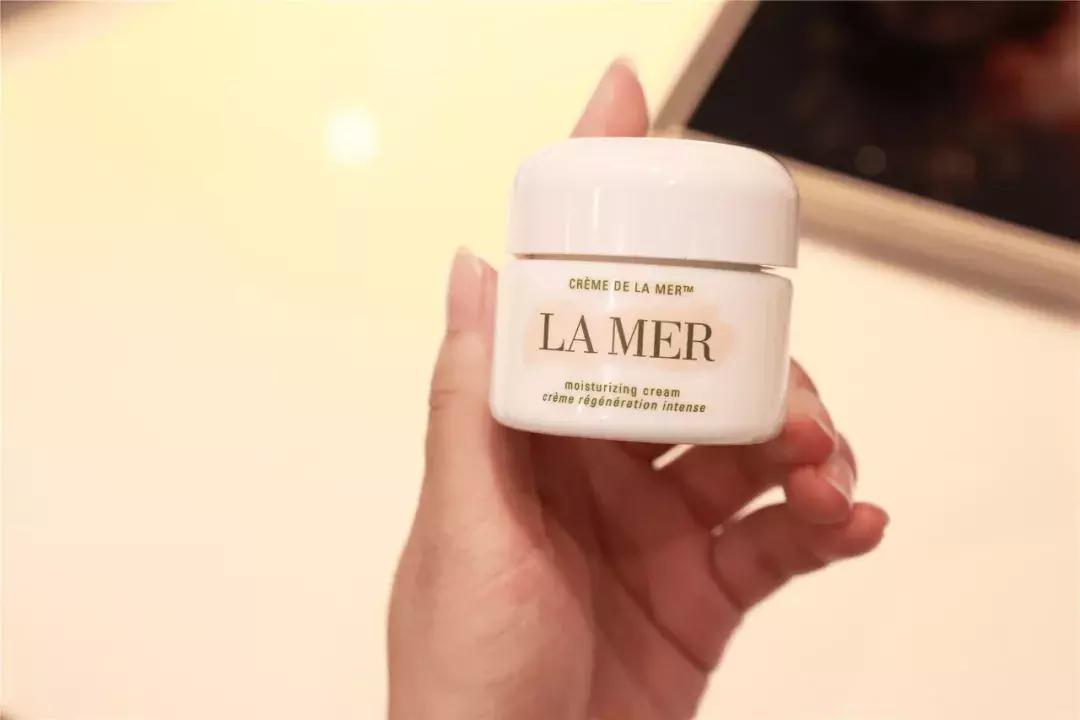 市中心这家高精尖卖场疯狂折扣!直降+团券,送的比买的多