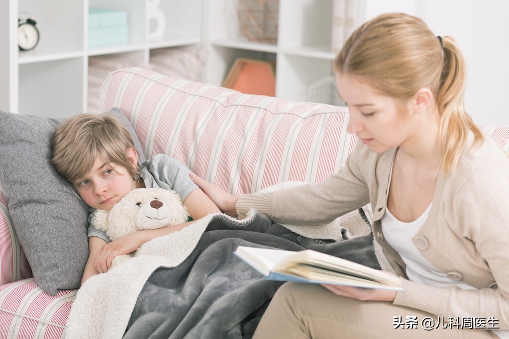 宝宝肺炎三凹征喘气是什么样的,婴儿毛细支气管炎憋喘急救措施