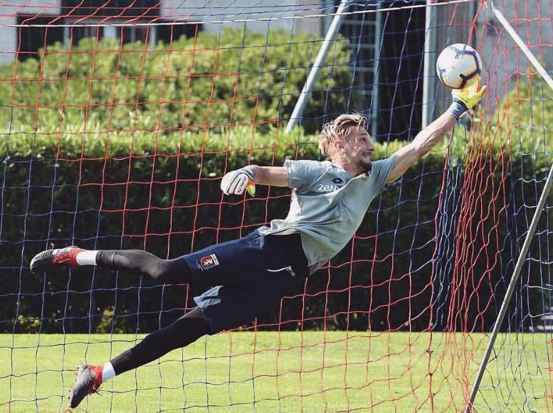 队长确诊带给国米两难题废最强*器武**也有两喜讯四手门神佳话