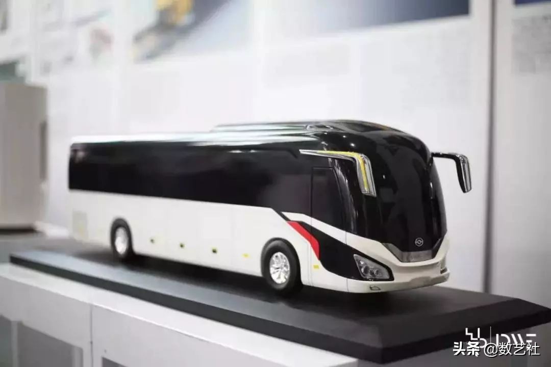 设计现代化智能新款动车,最具设计感的动车