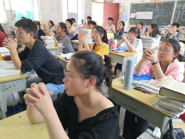 临颍知心姐姐视频,临颍县知心姐姐