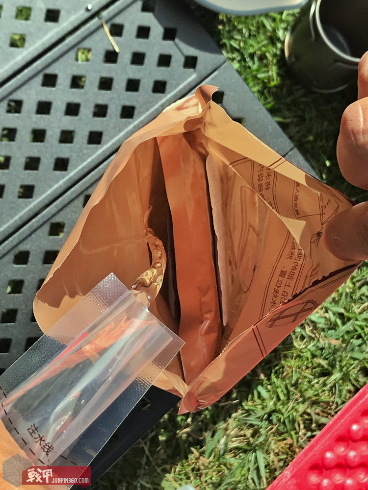 m9陆勤自热食品怎么用,m9陆勤自热米饭