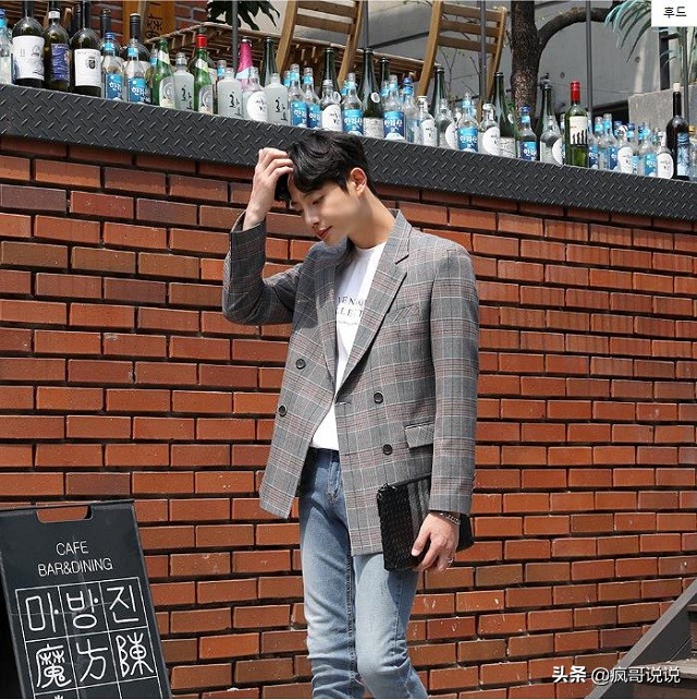 韩国小哥哥西装正装穿搭,搭配格子西服的小哥哥