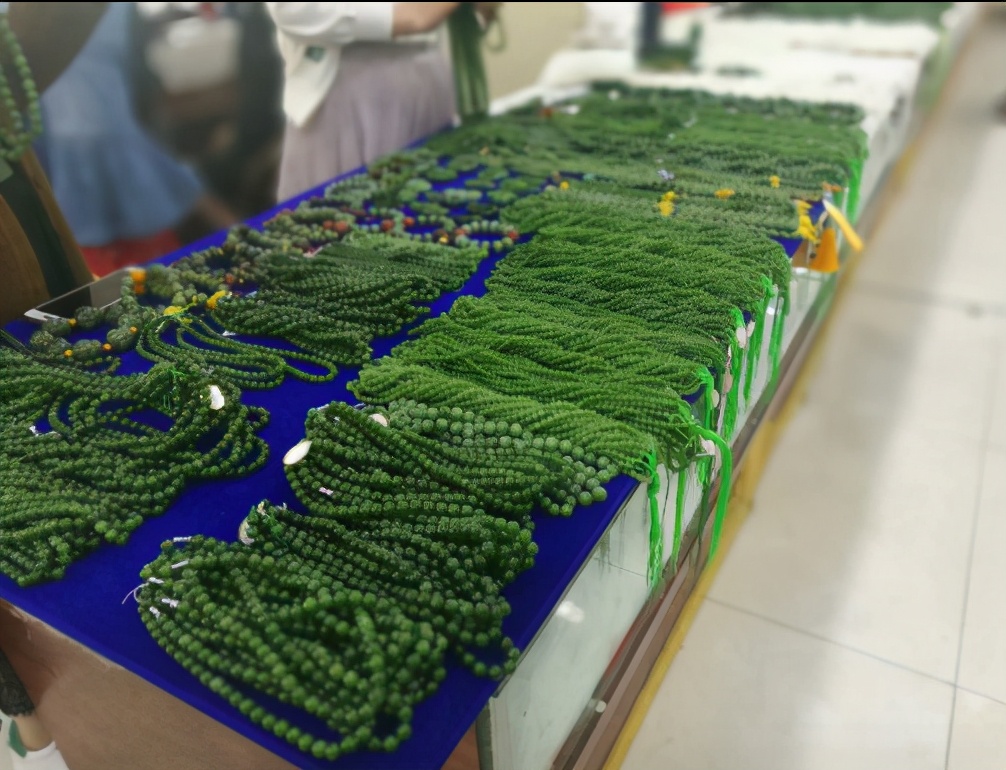 石佛寺最大的玉器批发市场,南阳石佛寺玉石批发市场附近景点