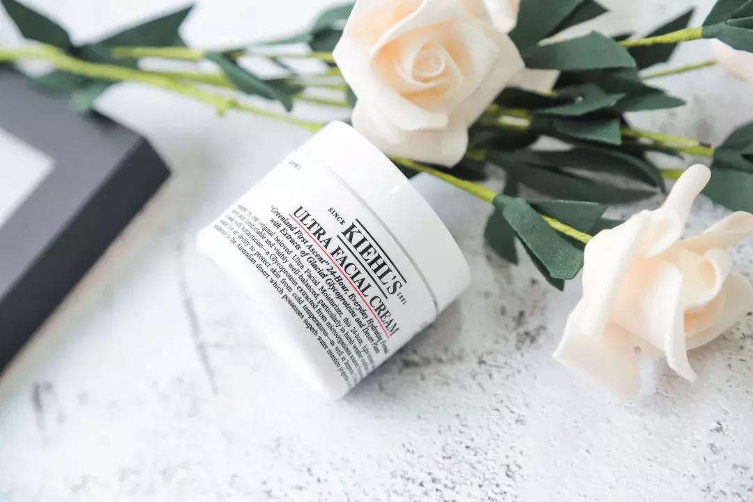 换季修护维稳面霜推荐,换季抗过敏保湿面霜