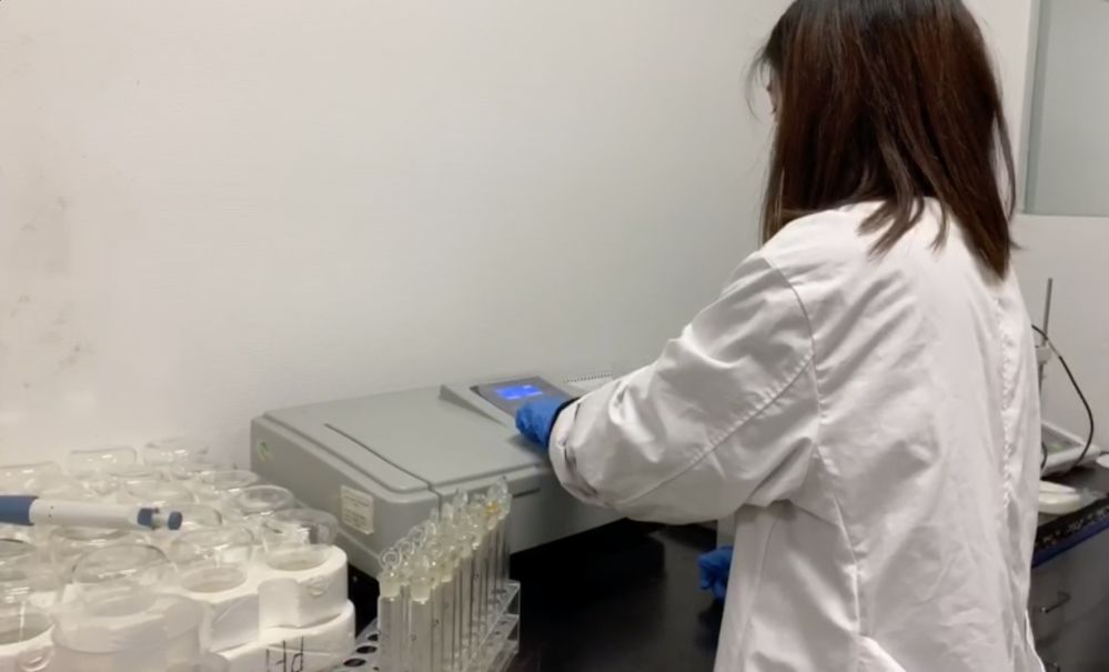 如何知道洗面巾有没有荧光增白剂,造假洗脸巾