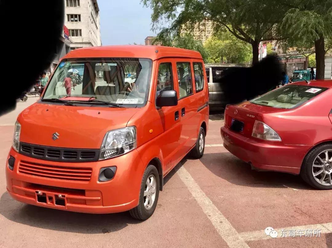 铃木浪迪七座好还是8座好,新款铃木浪迪7座