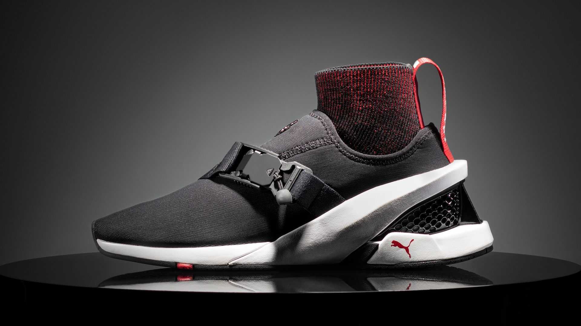 彪马法拉利系列赛车鞋牛皮,彪马法拉利联名售价