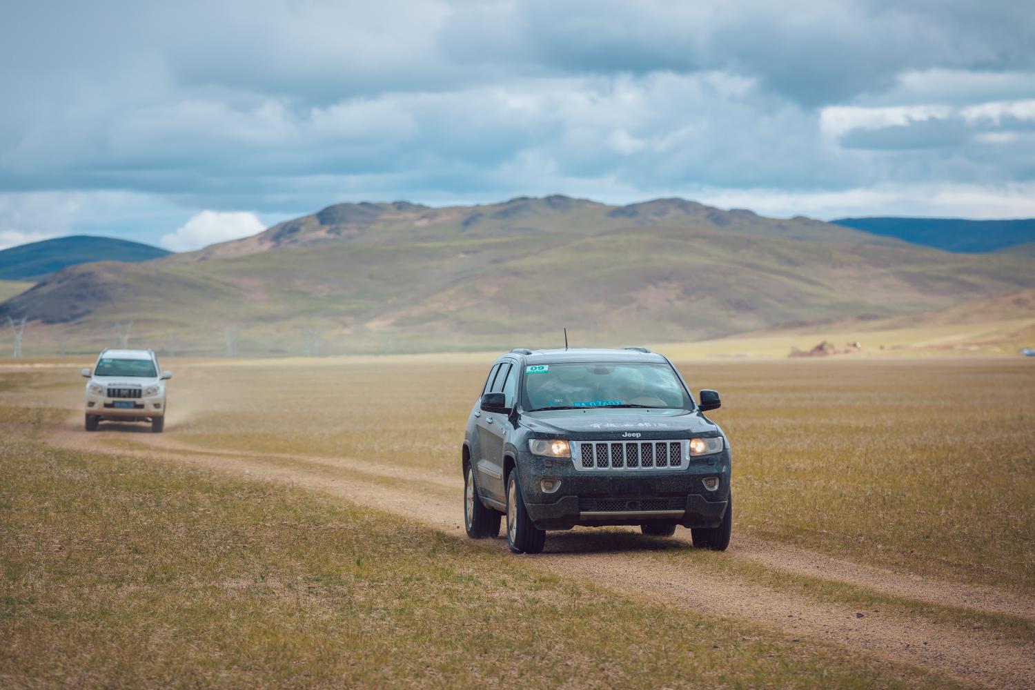 在成都租车去林芝多少钱一天,从成都租车到西藏要多少钱