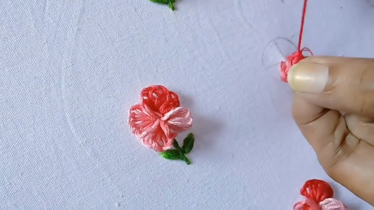 绣花教程花朵,绣花小技巧简单又漂亮