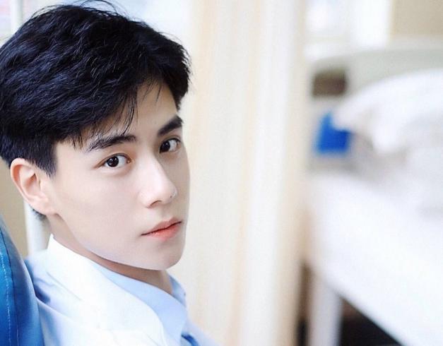 江辰江直树,江辰赵泛舟