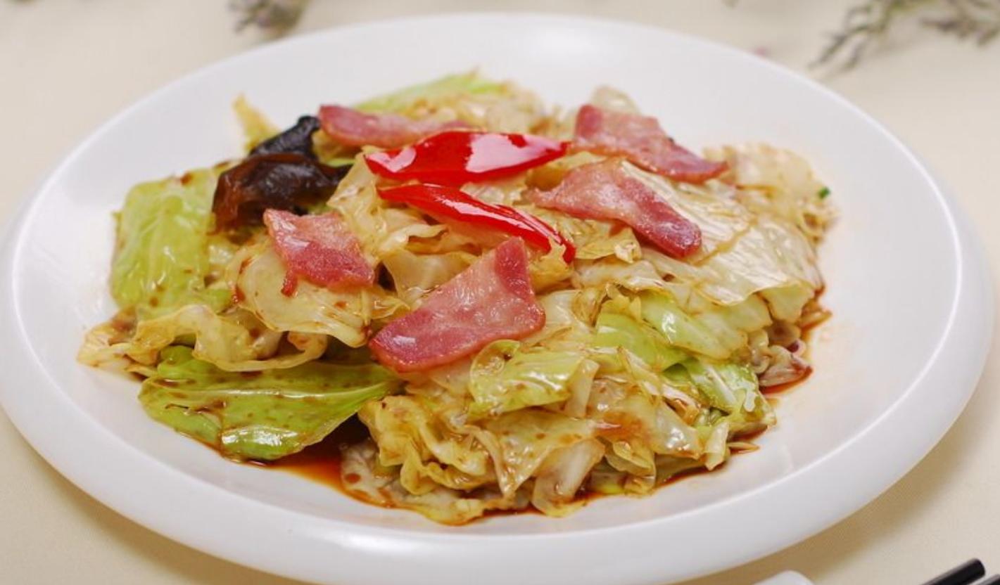 包菜最好吃的做法,包菜粉条炒肉的家常做法简单