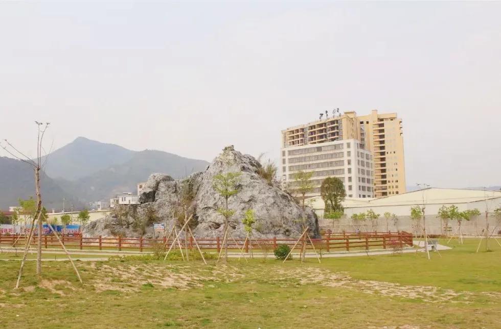 云浮石材400多年的历史,云浮400年前是广西的吗