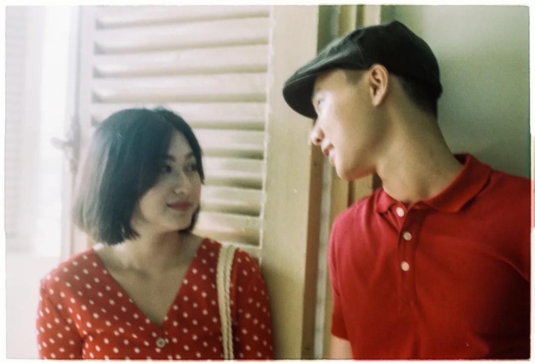 赵奕欢公布恋情上热搜,演戏多年不红如今跑龙套