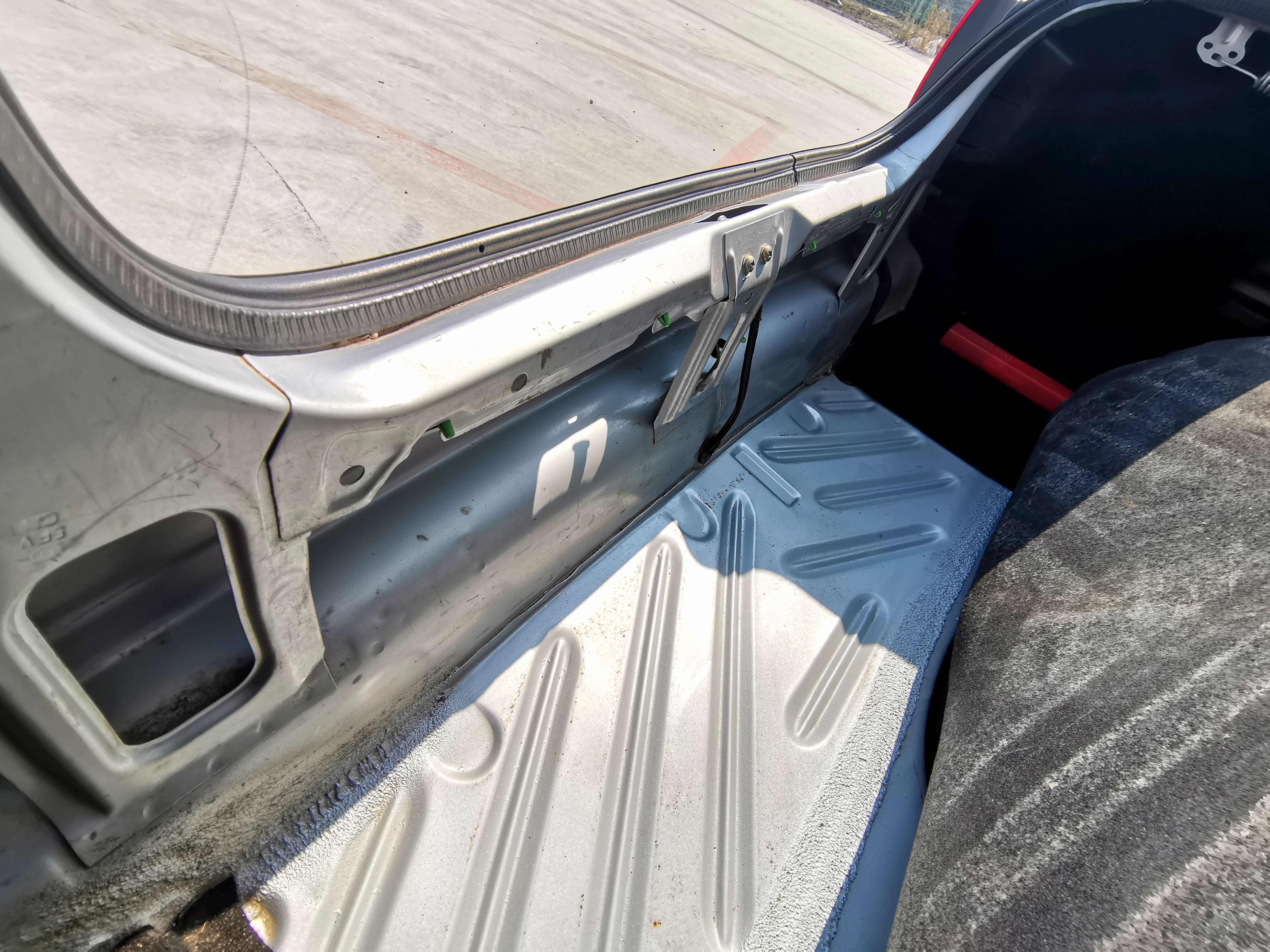 捷达换灯多少钱,2015款捷达换灯教程