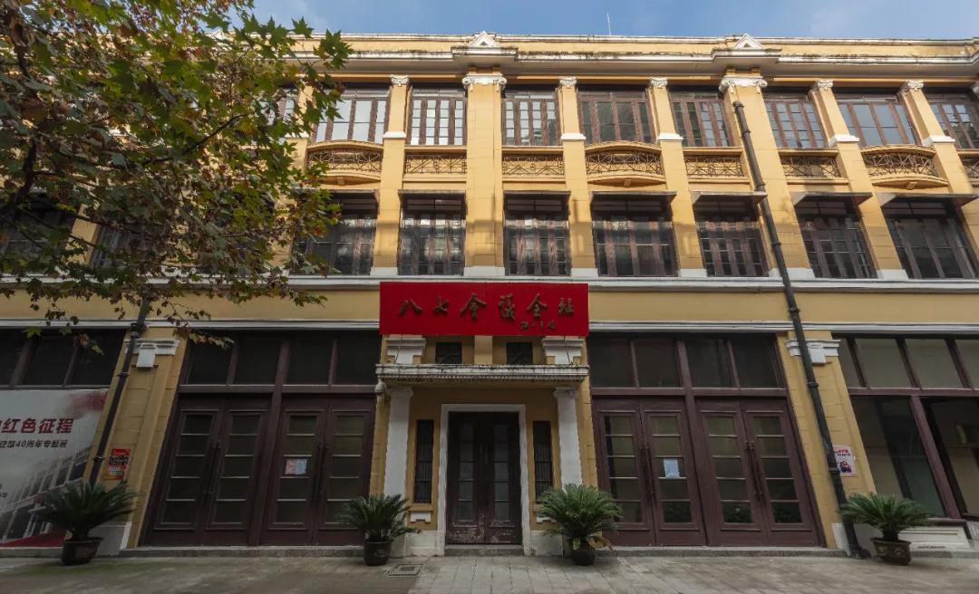 鏄ユ疆娑屽姩鍗冨竼绔炲彂濂嬫カ浜夊厛,鍗冨竼绔炲彂娴疆娑岀櫨鑸镐簤娴佹褰撴椂