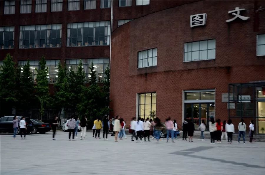 厉害了我的大学!100张图告诉你,有一种青春叫瑶湖高校!