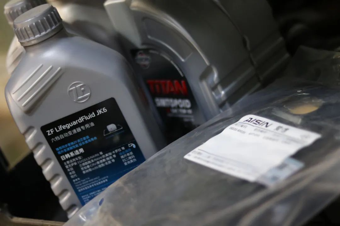 怪兽修车:翻新一辆2005年凌志LS430,当年百万经典车,满血复活