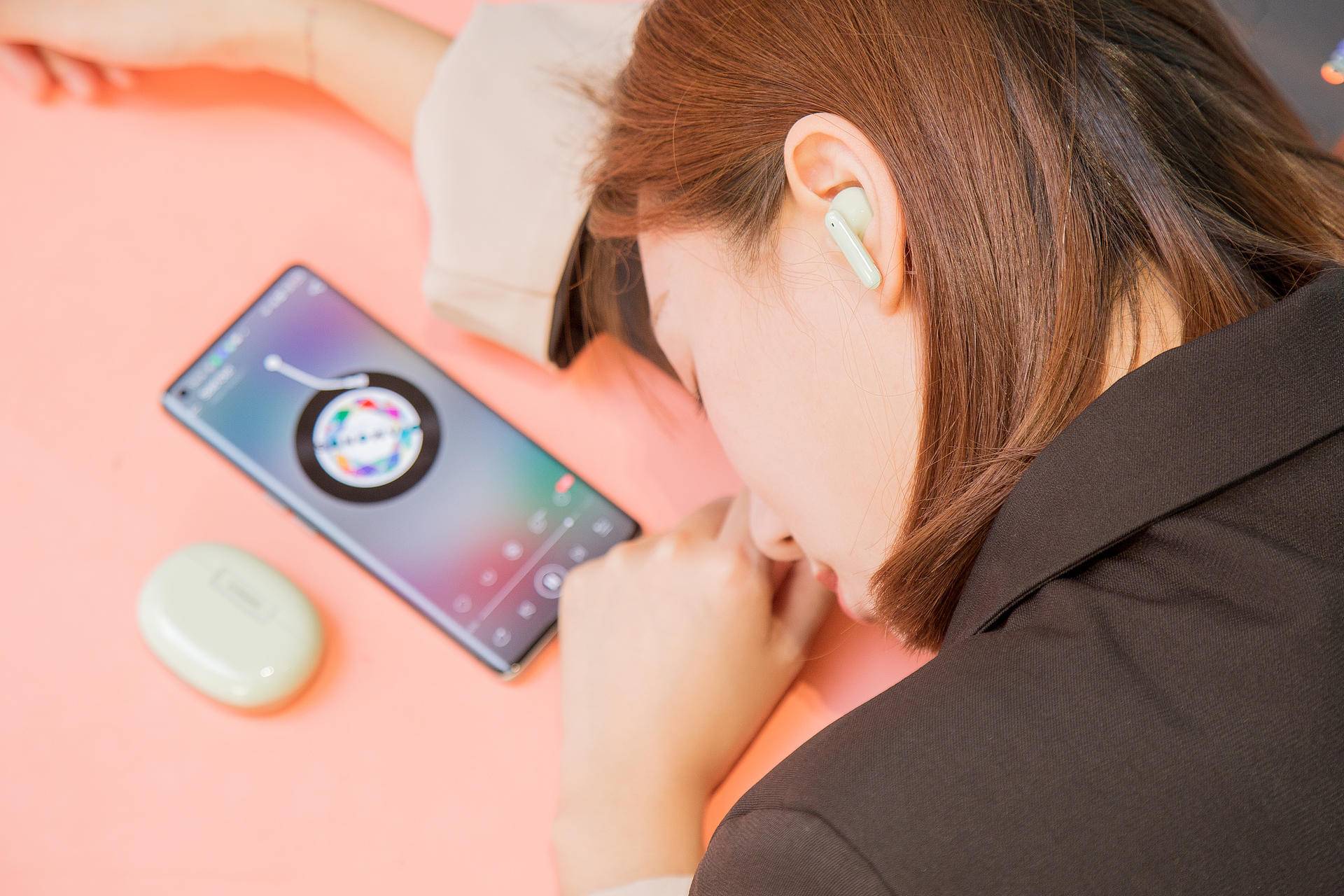 oppoencox还值得购买吗,oppoencox蓝调版值不值得买