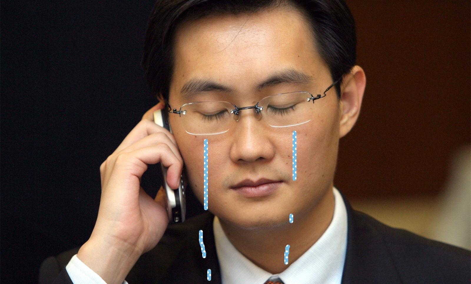 马化腾主要是靠什么来赚钱,马化腾主要靠什么赚钱