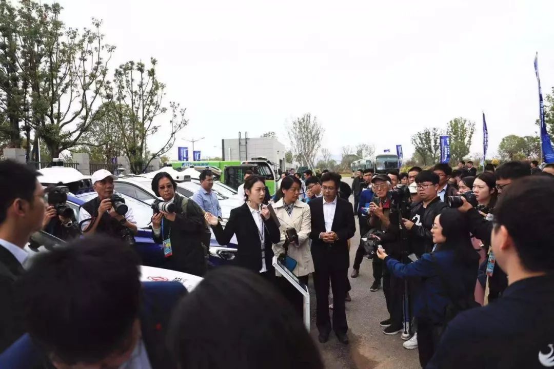 武汉开发区再次丢出“王炸”连外国人都惊呼“sonice”