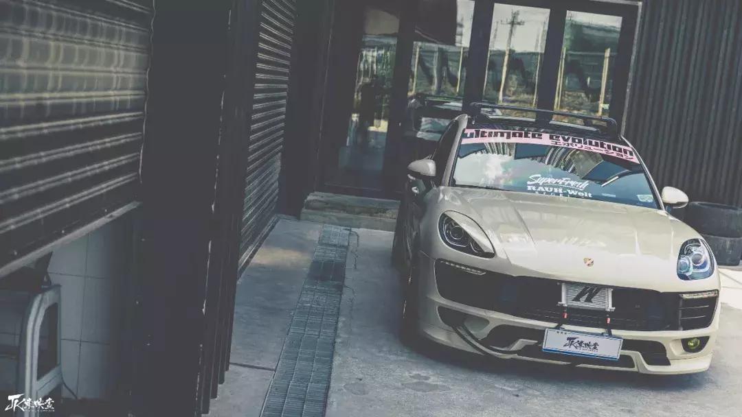 LOOP1上的儒行保时捷|型车实录