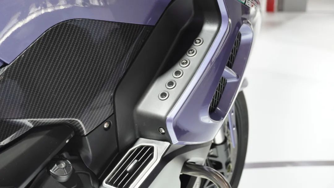 北京车展|赛250公布售价19999元/贝纳利黄巡5.98万，1200GT9.98万