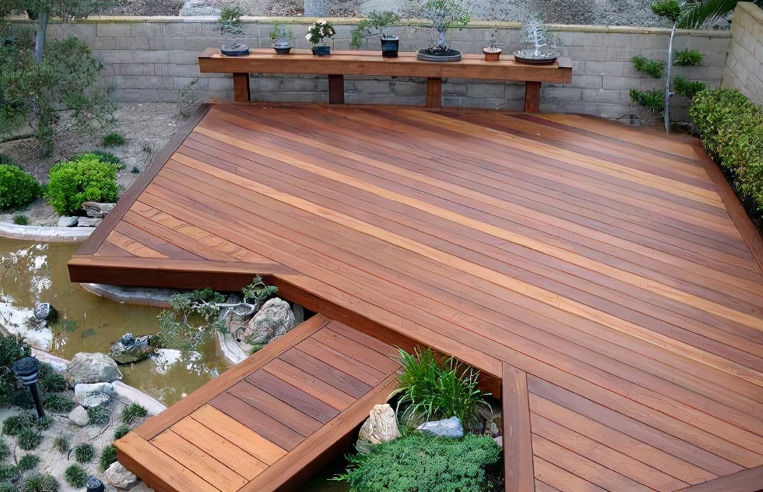 印尼菠萝格拼花地板视频,菠萝格实木地板户外露台