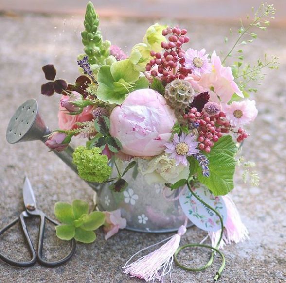 注册花艺工作室和花店,花艺店还是花艺馆